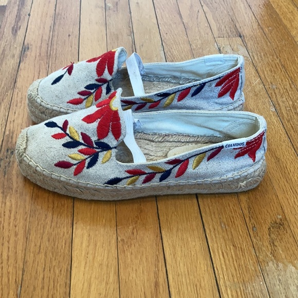 Soludos Red Floral Embroidered Espadrilles Size 5 - Picture 4 of 9